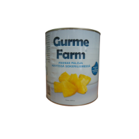 canned pineapple chunks